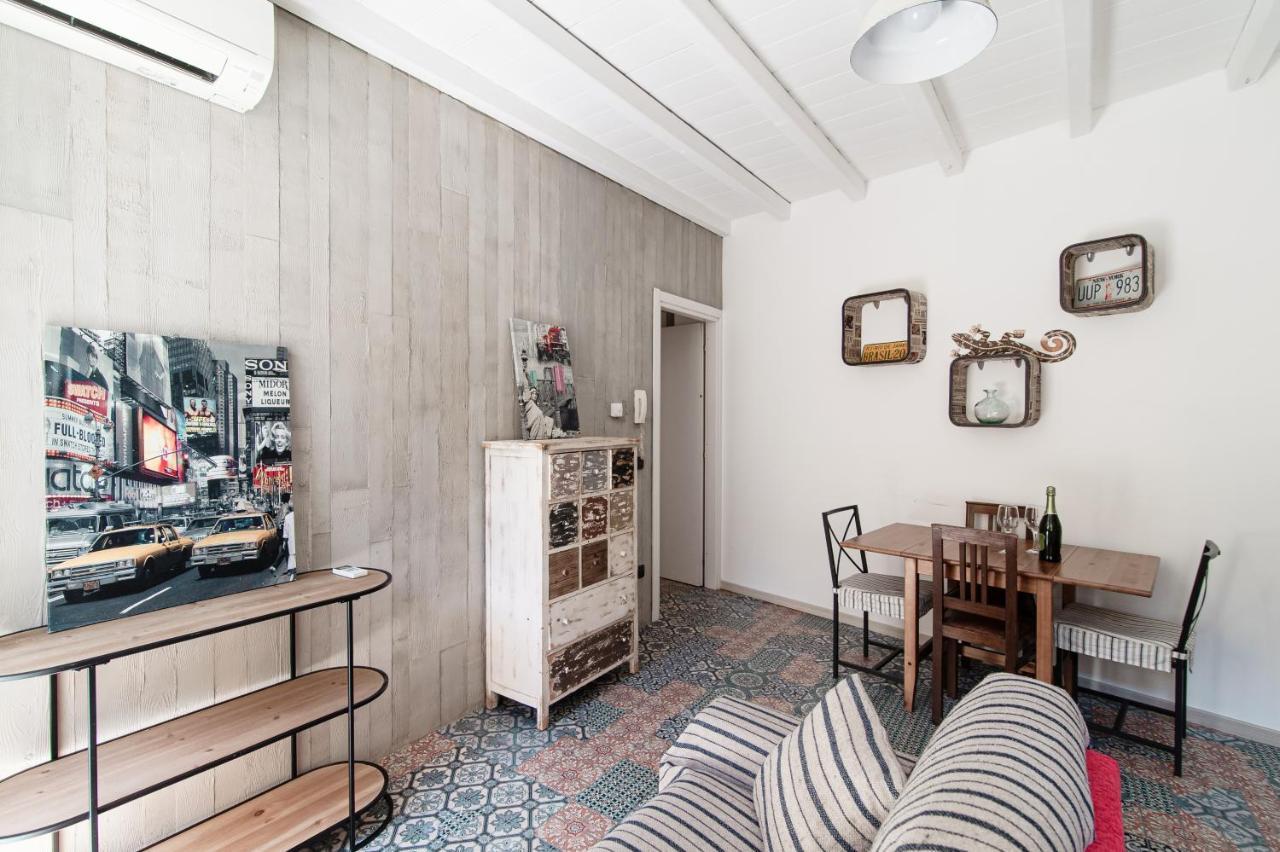 Orange Suite - The House Of Travelers Como Buitenkant foto